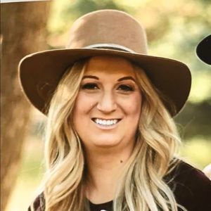 Meet your Posher, Katie